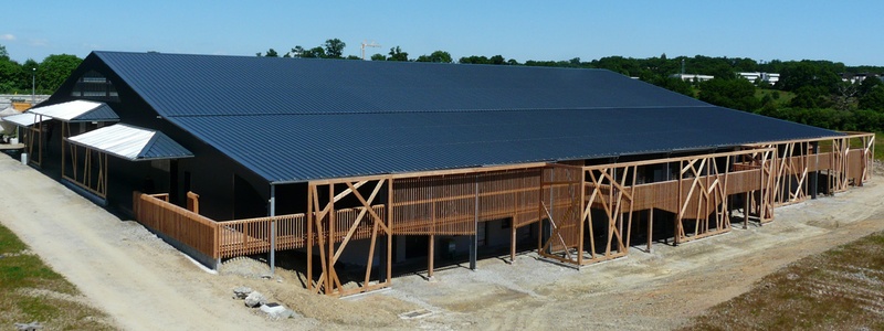 Hangar agricole, Bâtiment de stockage - Bois lamellé-collé