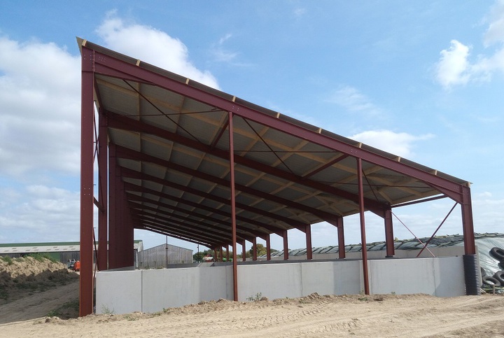 BATIMENT DE STOCKAGE LOIRON