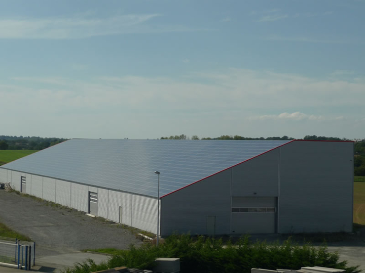 HANGAR  - MARTIGNE FERCHAUD