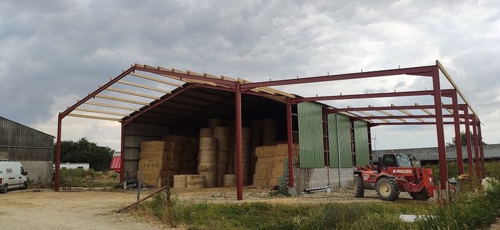 EXTENSION HANGAR A FOURRAGE TRANS SUR ERDRE